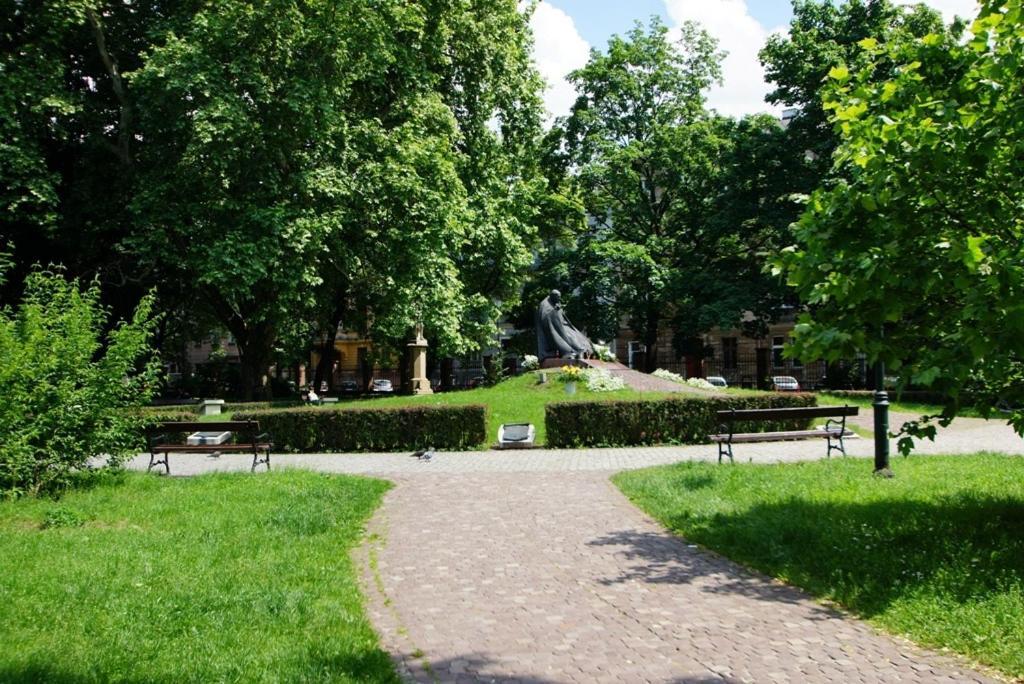 Attractive Apartment Oldtown Near Thetrain Station Krakau Buitenkant foto