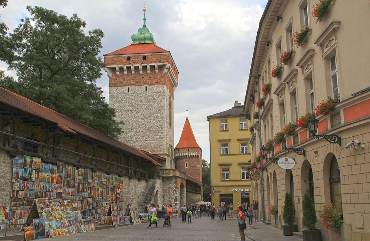 Attractive Apartment Oldtown Near Thetrain Station Krakau Buitenkant foto