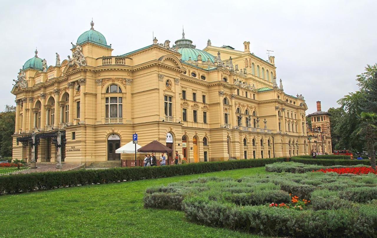 Attractive Apartment Oldtown Near Thetrain Station Krakau Buitenkant foto